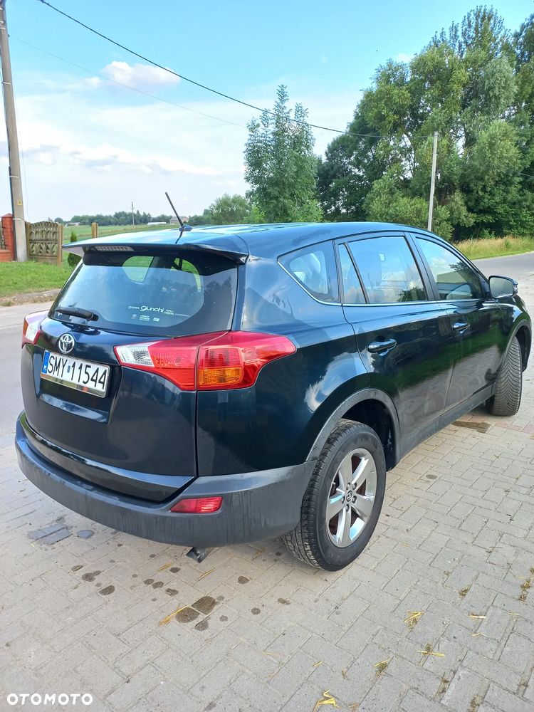 Toyota RAV4 2.0 D-4D Active - 7