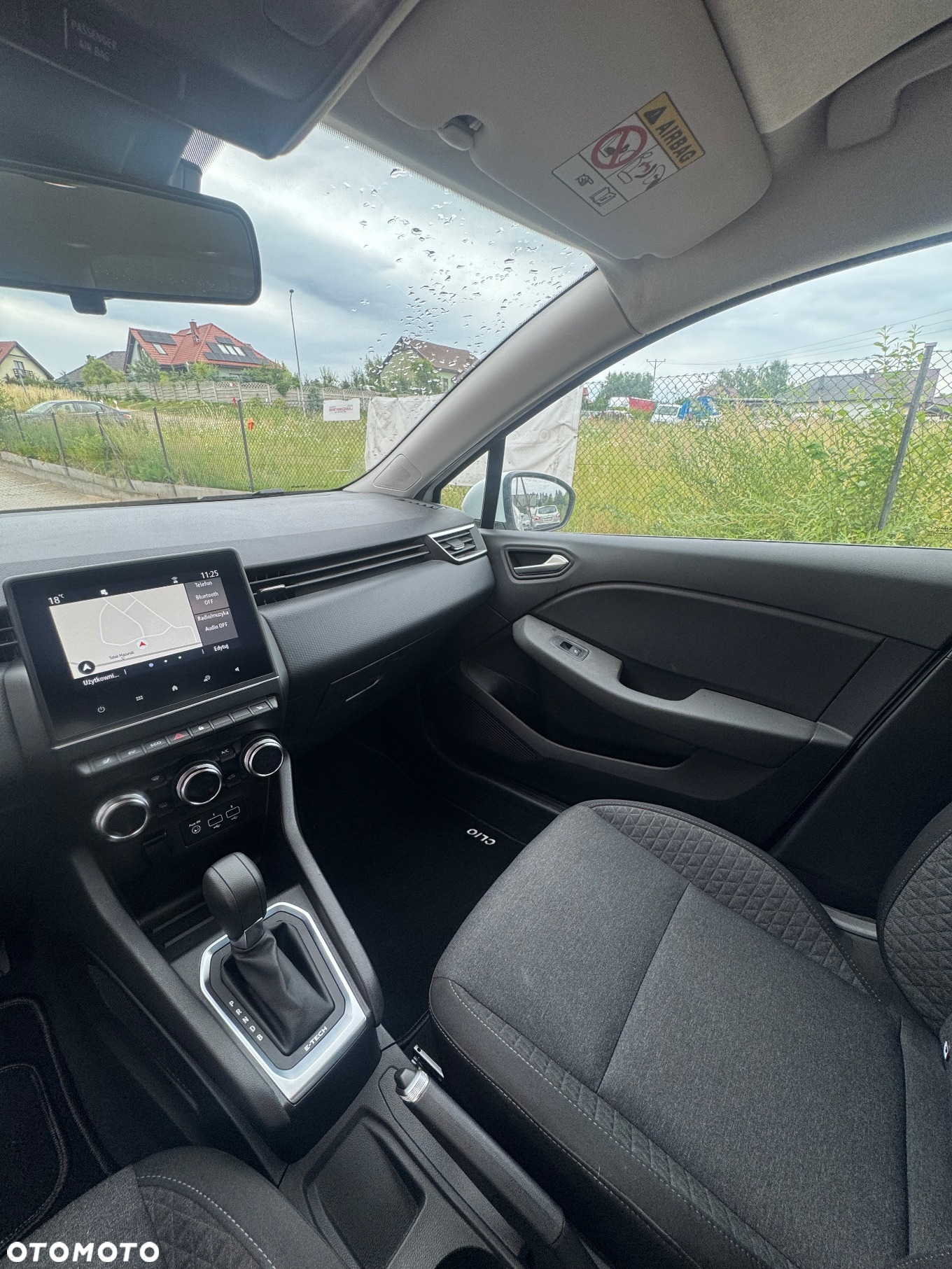 Renault Clio E-TECH Hybrid 140 BUSINESS EDITION - 15