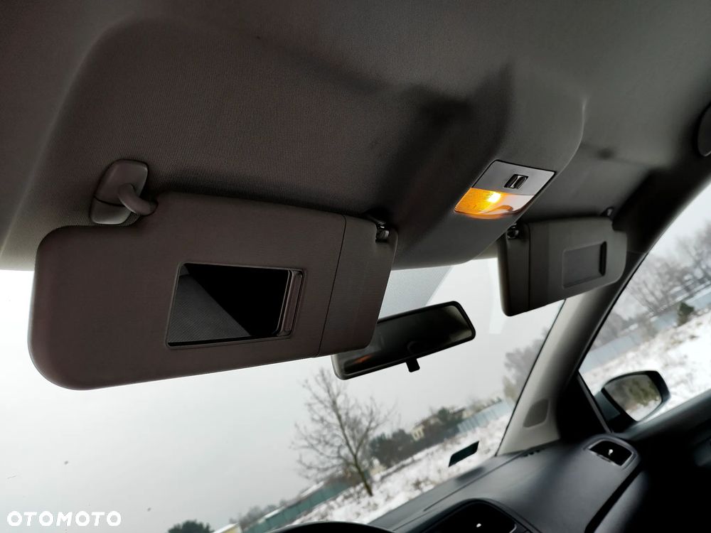 Volkswagen Polo 1.4 16V Trendline - 19