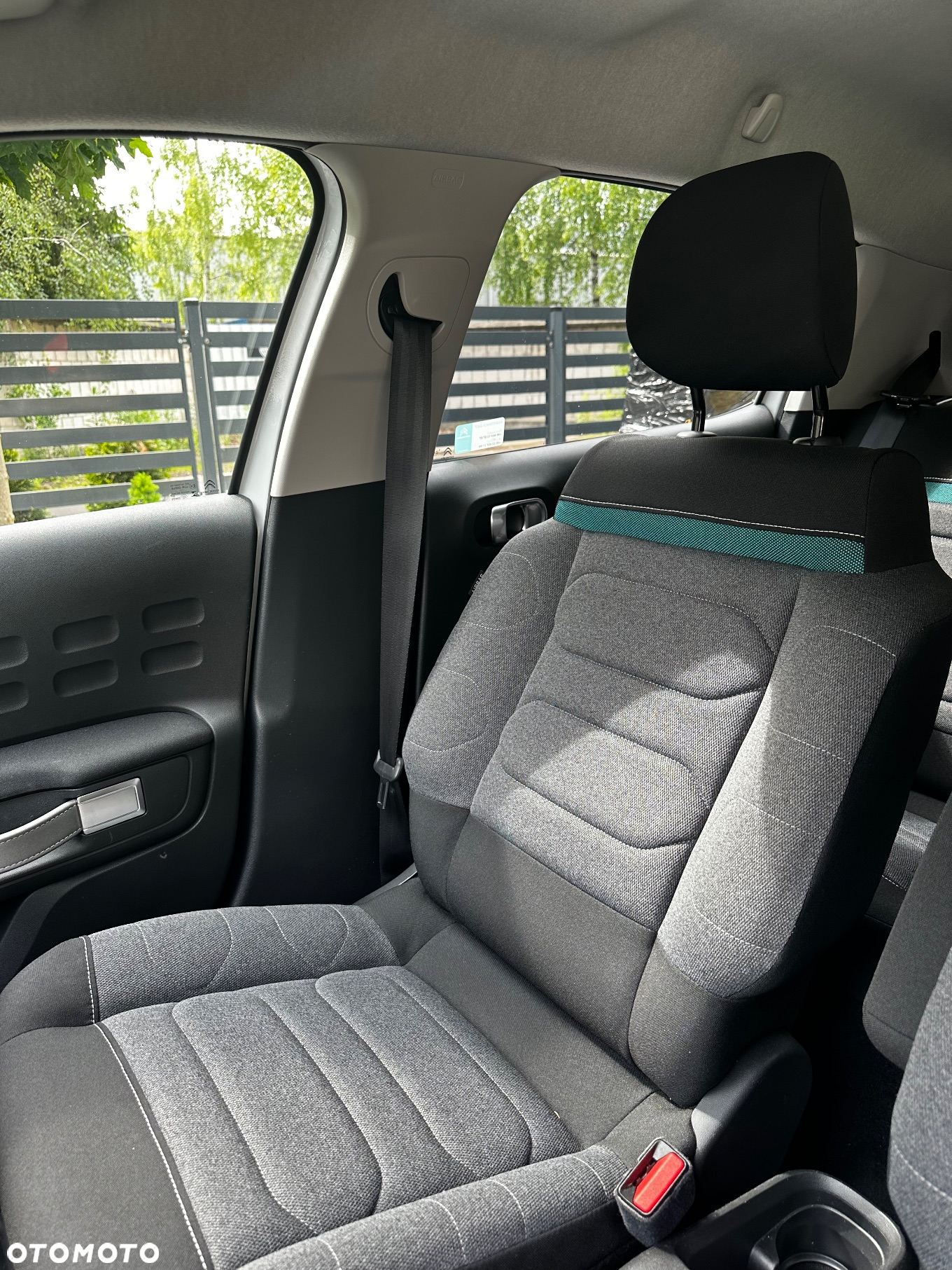 Citroën C3 1.2 PureTech Shine EAT6 - 15