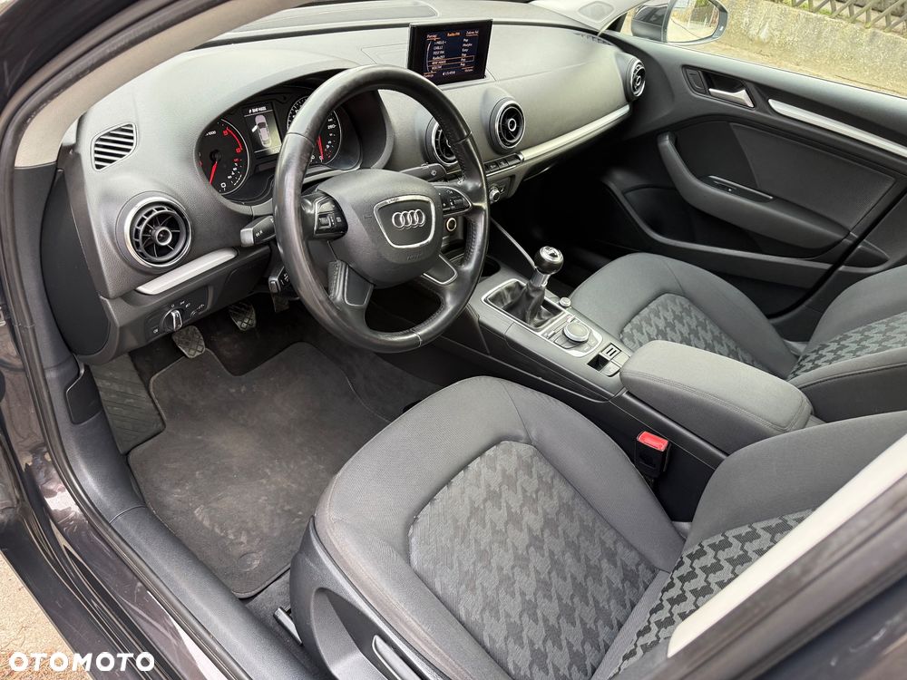 Audi A3 Limousine 1.6 TDI Attraction - 21