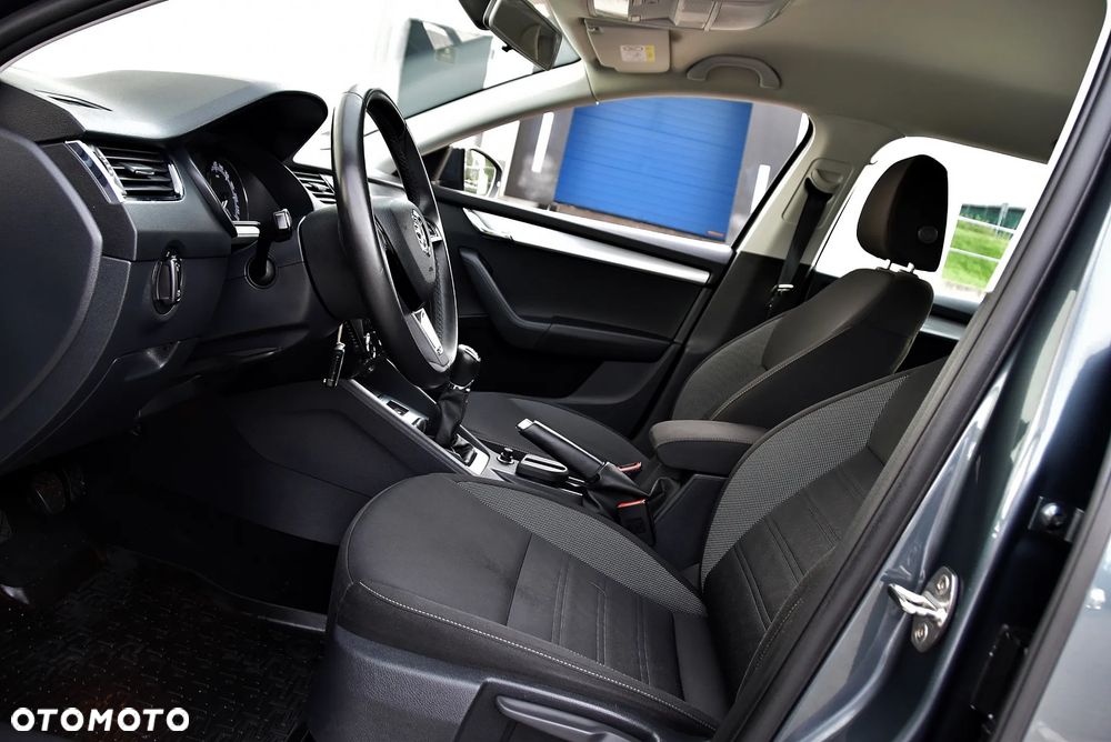 Skoda Octavia 2.0 TDI SCR 4x4 Ambition DSG - 15