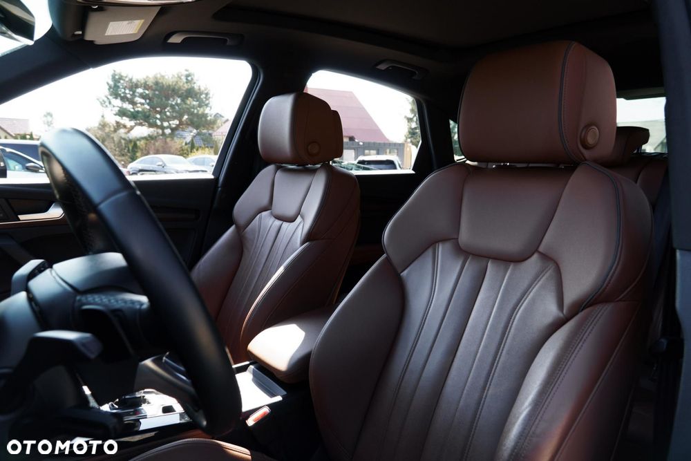 Audi Q5 Sportback - 12
