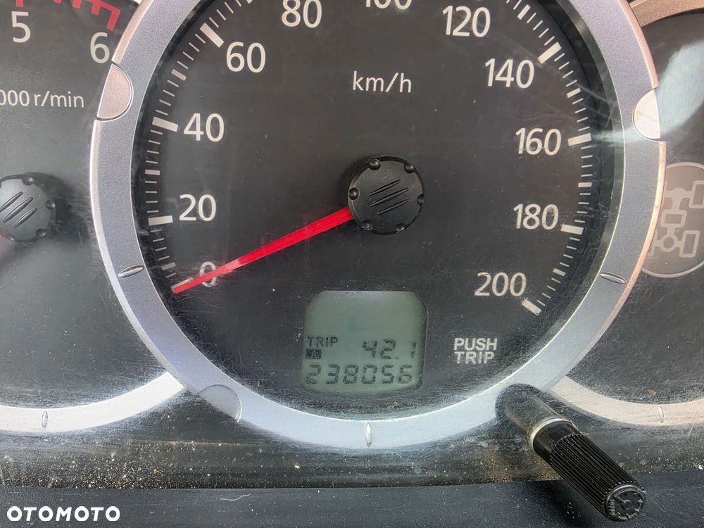 Mitsubishi L200 - 23
