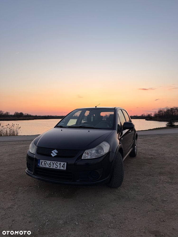 Suzuki SX4 1.5 - 7