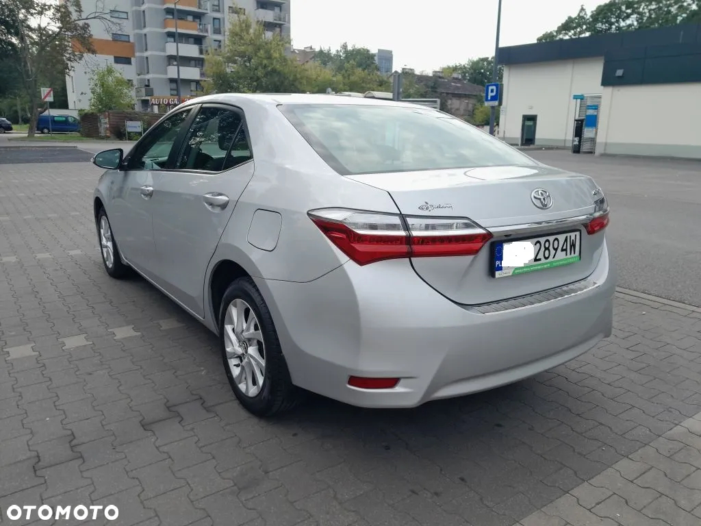 Toyota Corolla 1.6 Comfort - 5