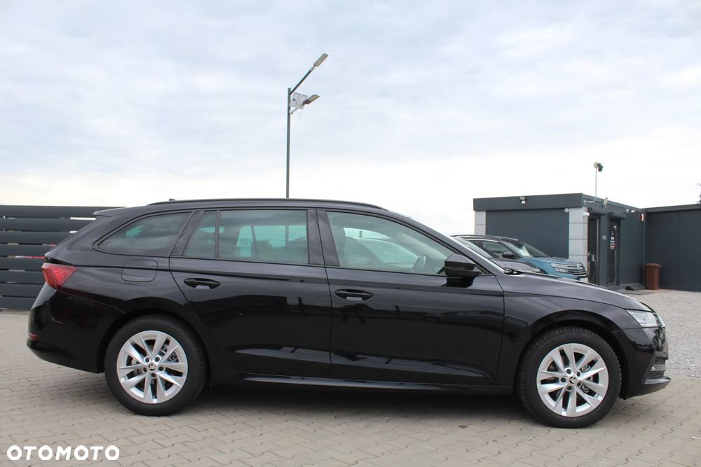 Skoda Octavia 2.0 TDI Ambition - 14