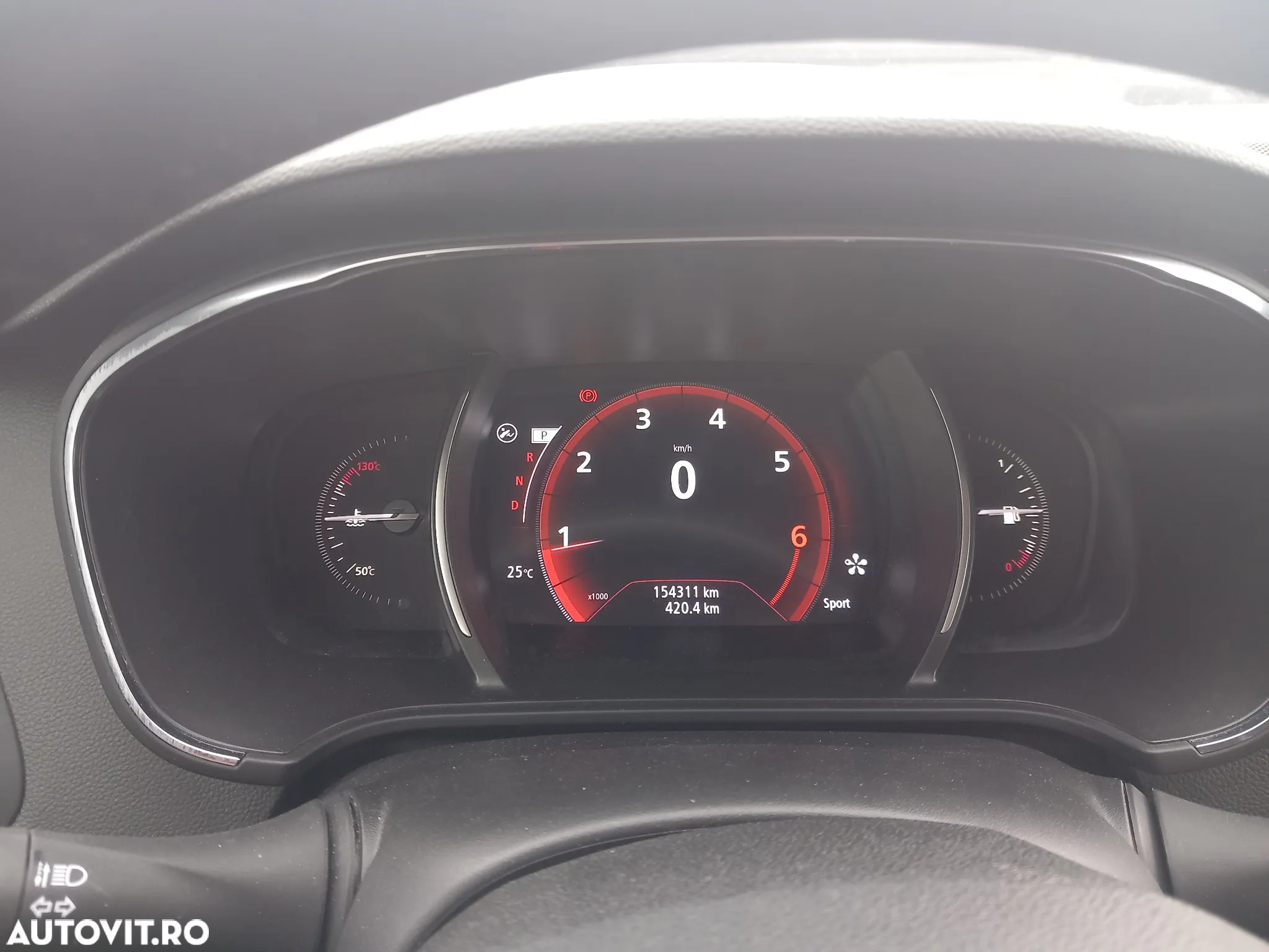 Renault Megane ENERGY TCe 140 EDC LIMITED - 12