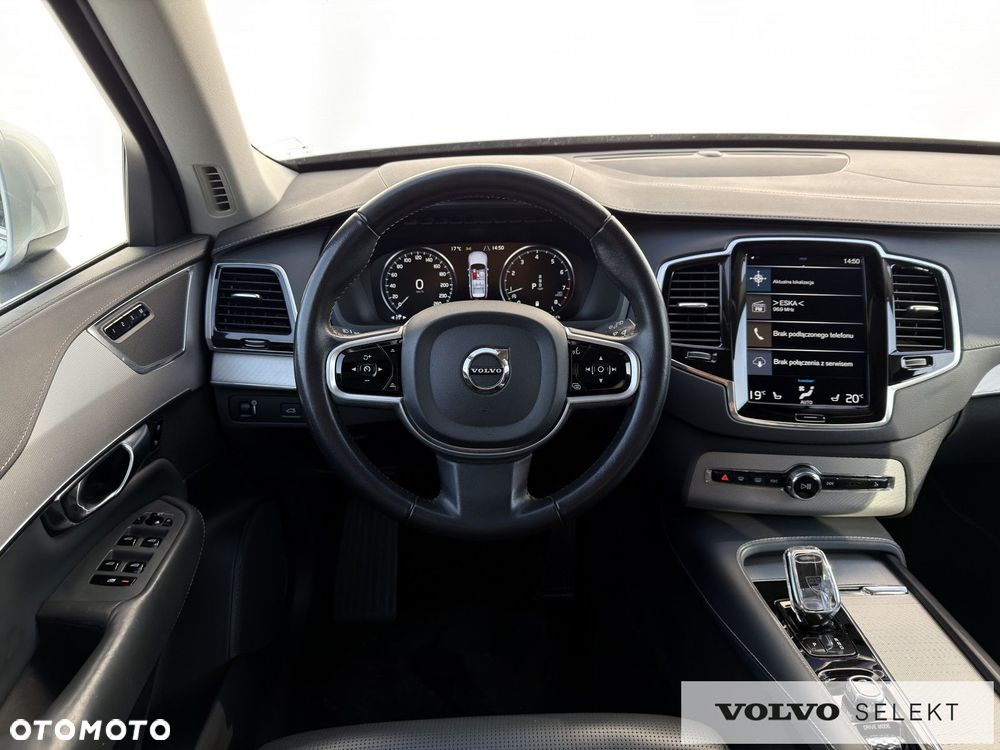 Volvo XC 90 - 17