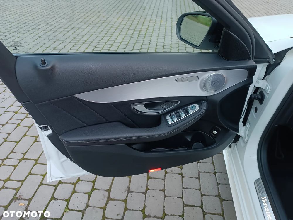 Mercedes-Benz Klasa C 250 T 7G-TRONIC AMG Line - 8
