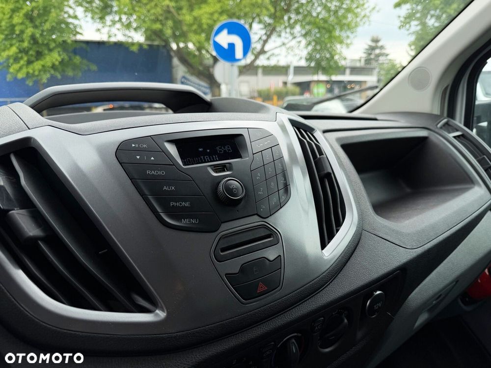 Ford transit TREND - 13