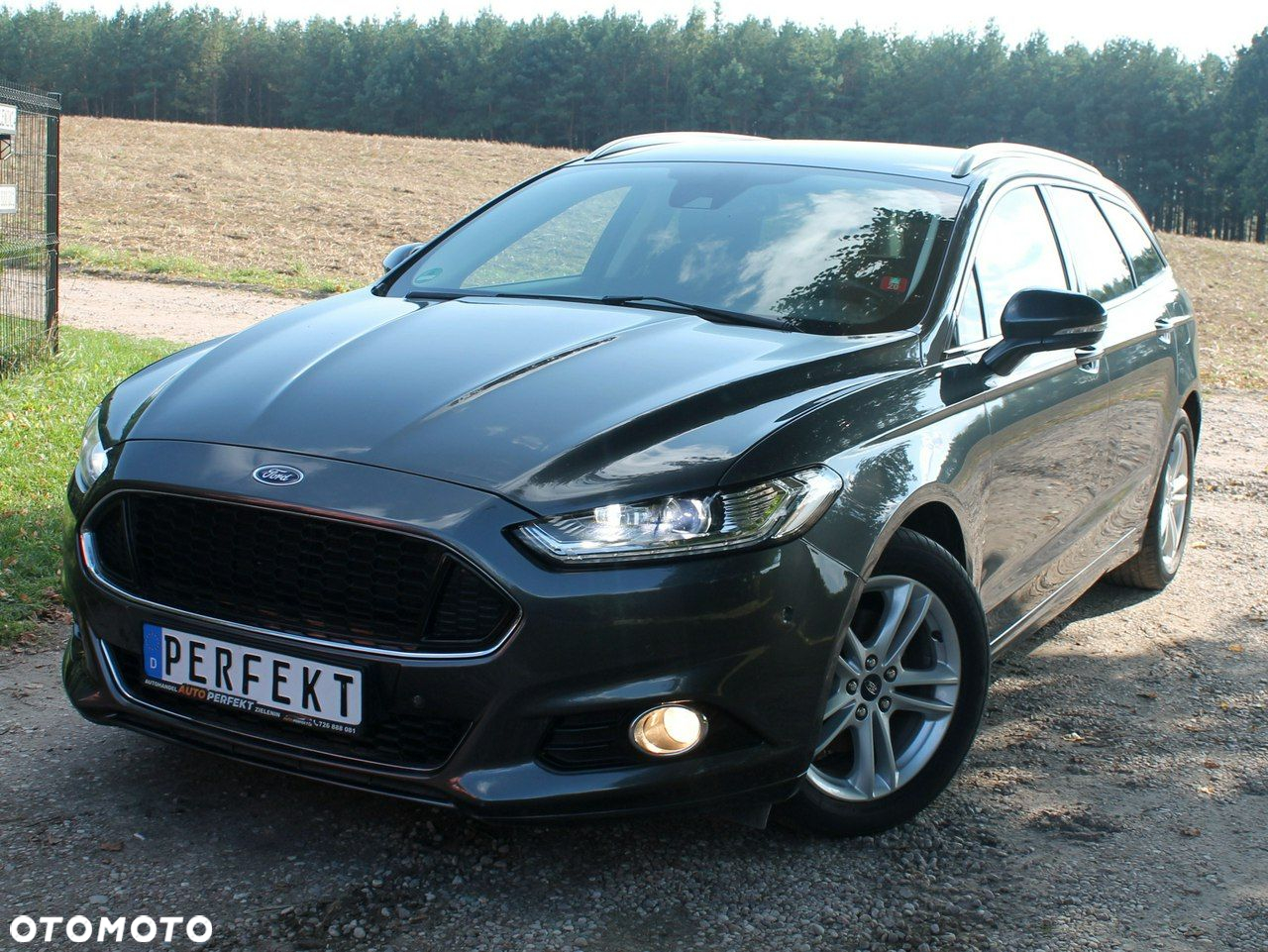 Ford Mondeo - 12