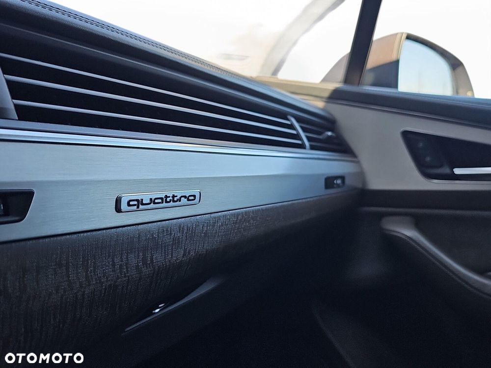 Audi Q7 - 21