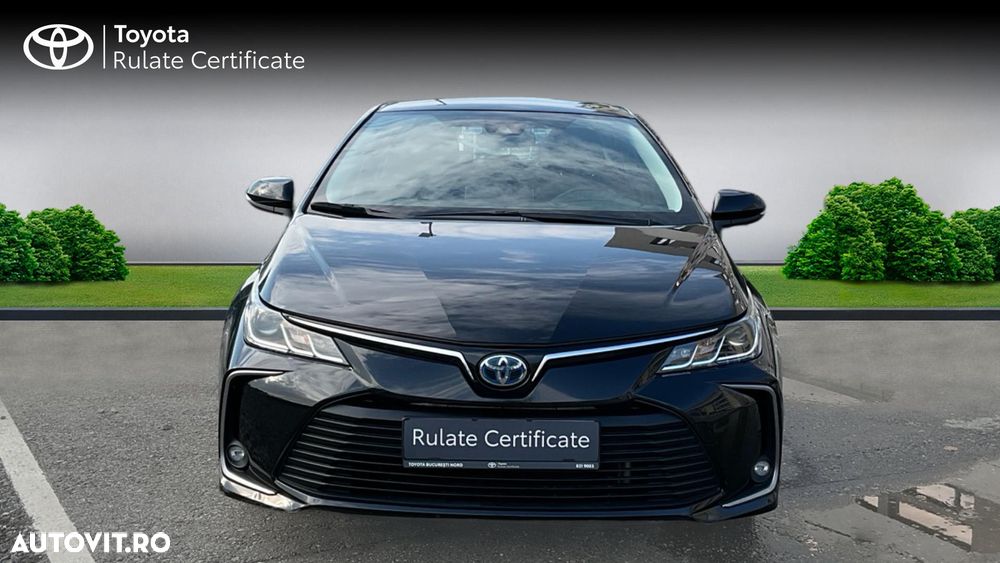 Toyota Corolla Sedan 1.8 HSD Business - 10