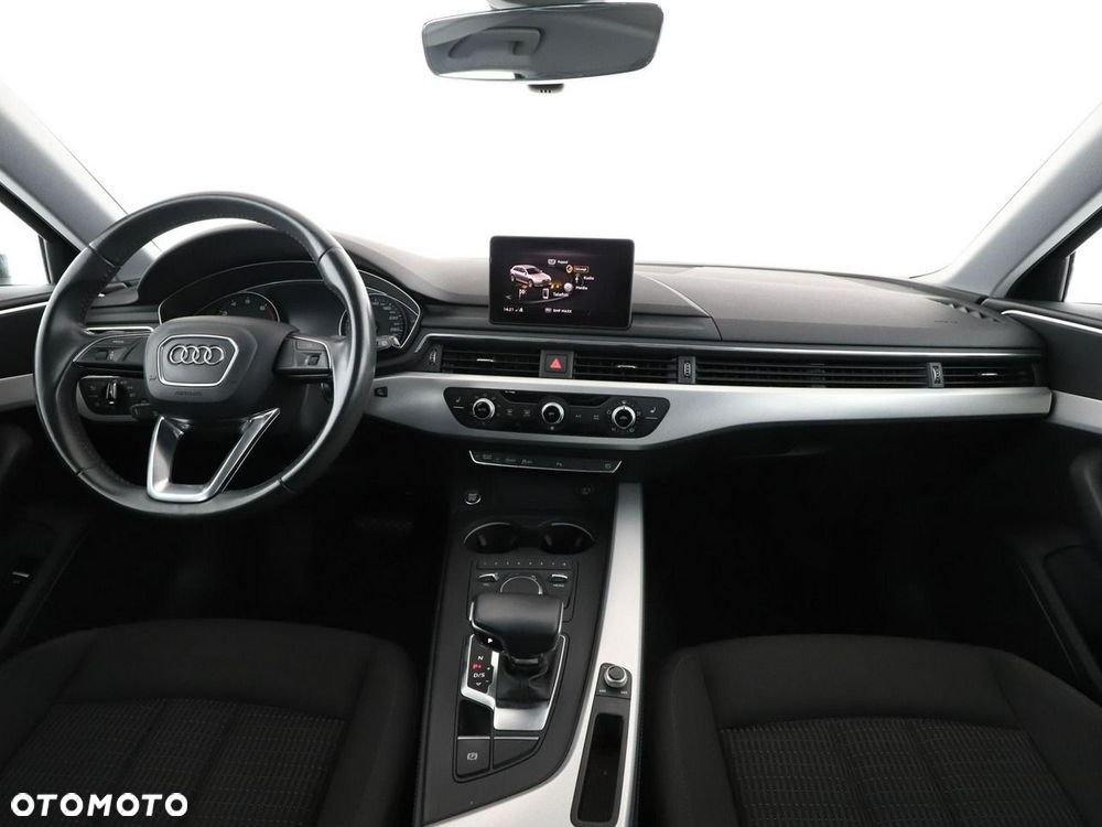 Audi A4 Avant 2.0 TFSI ultra S tronic design - 16