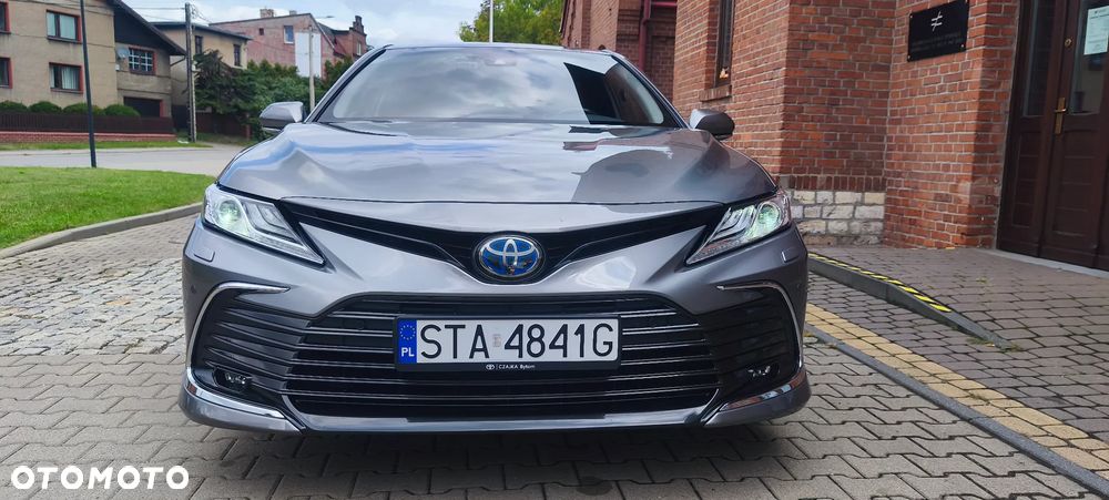 Toyota Camry - 7