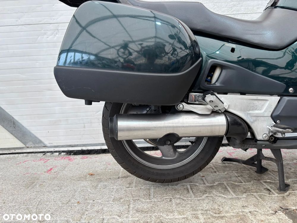 Honda ST - 24