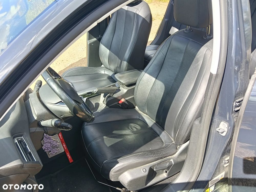 Peugeot 308 BlueHDi FAP 120 Stop&Start Winter Edition - 6