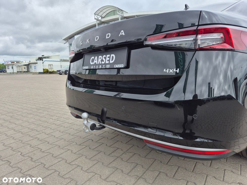 Skoda Superb 2.0 TDI SCR 4x4 L&K DSG - 11
