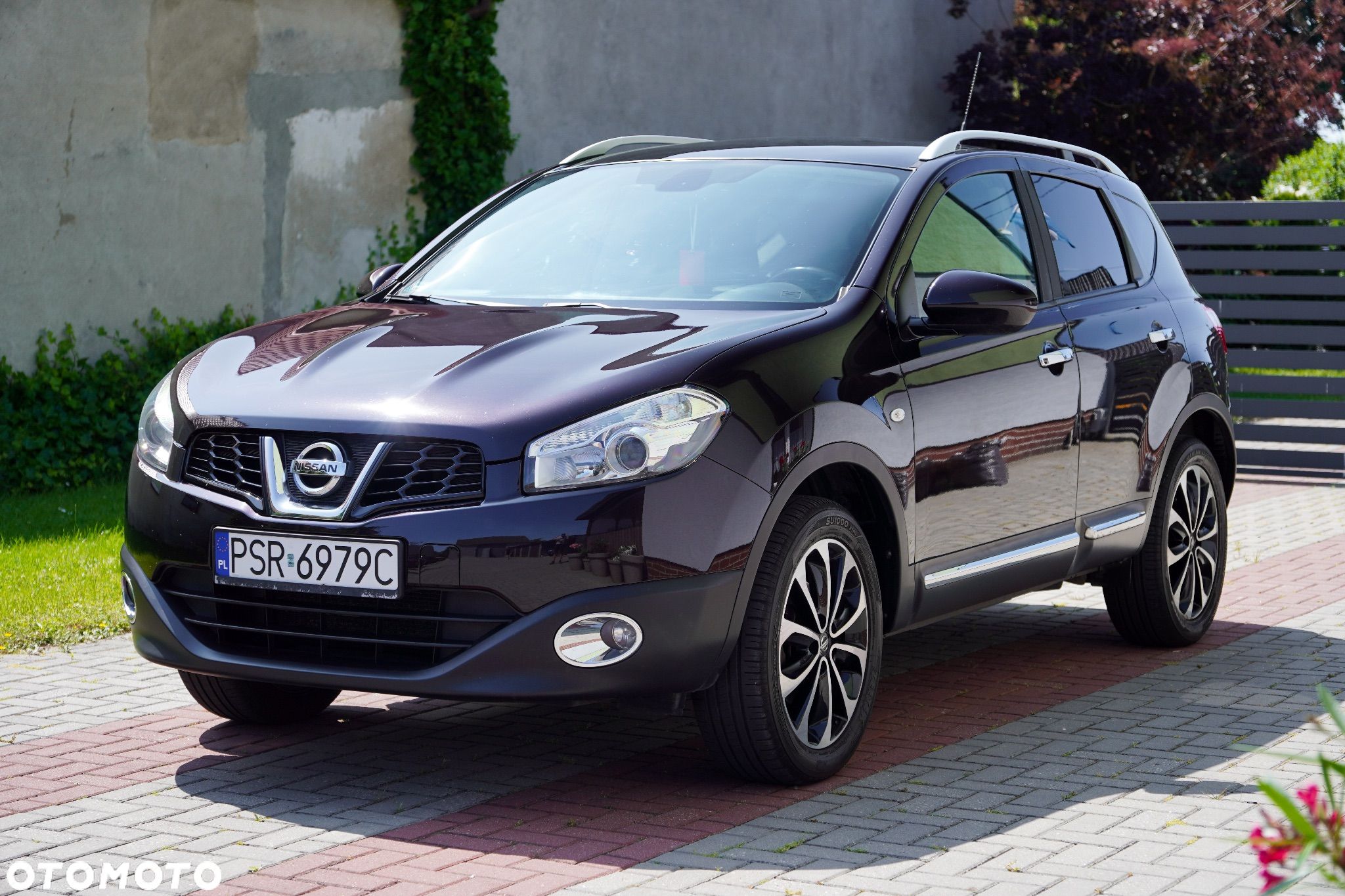 Nissan Qashqai - 1