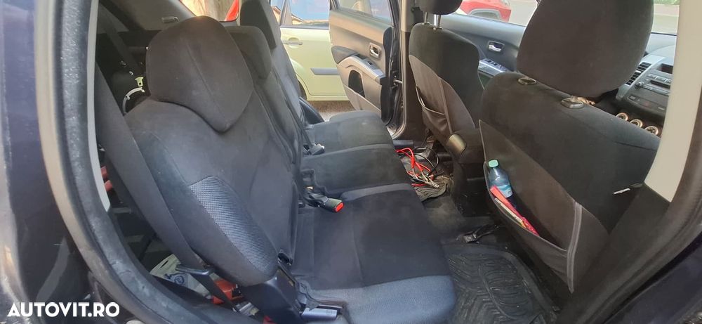Mitsubishi Outlander 2.2 DI-D Instyle - 1