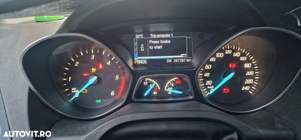 Ford Kuga 2.0 TDCi Powershift 4WD Titanium - 8