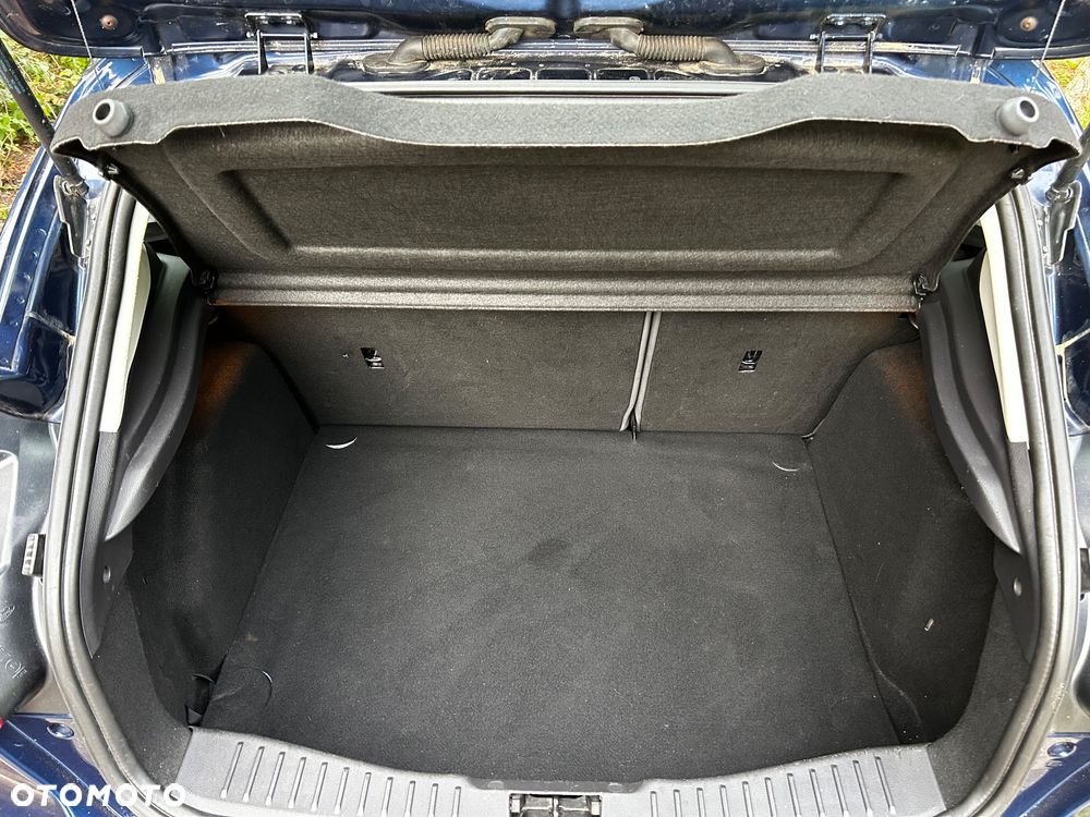 Ford Focus 1.6 TDCi Trend - 14