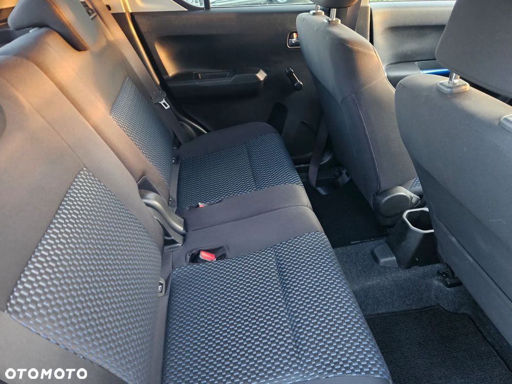 Suzuki Ignis 1.2 SHVS Premium Plus CVT - 16