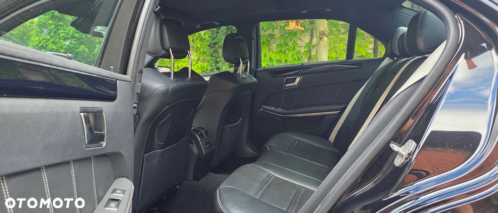 Mercedes-Benz Klasa E 63 AMG S 4Matic AMG Speedshift MCT - 8