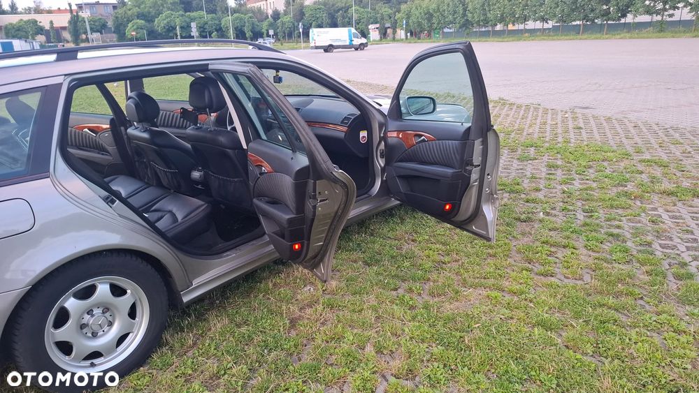 Mercedes-Benz Klasa E - 14