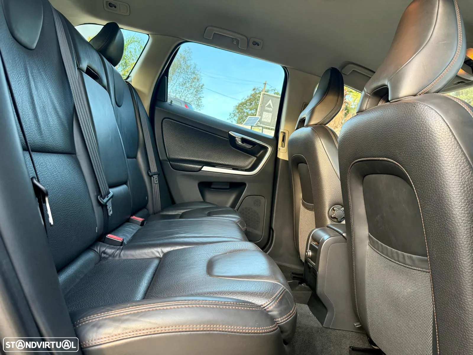Volvo XC 60 2.4 D Drive Summum - 14