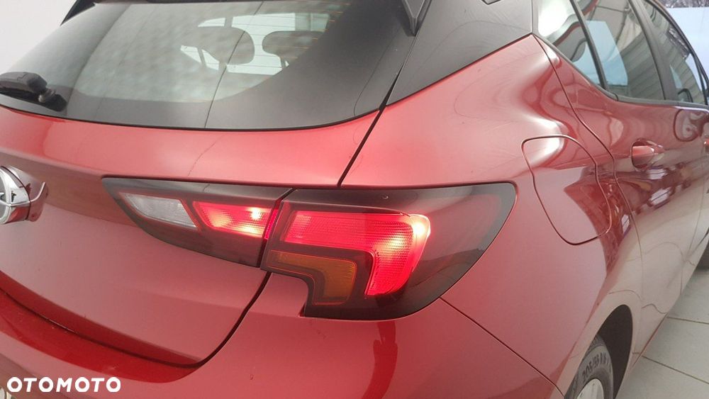 Opel Astra - 12