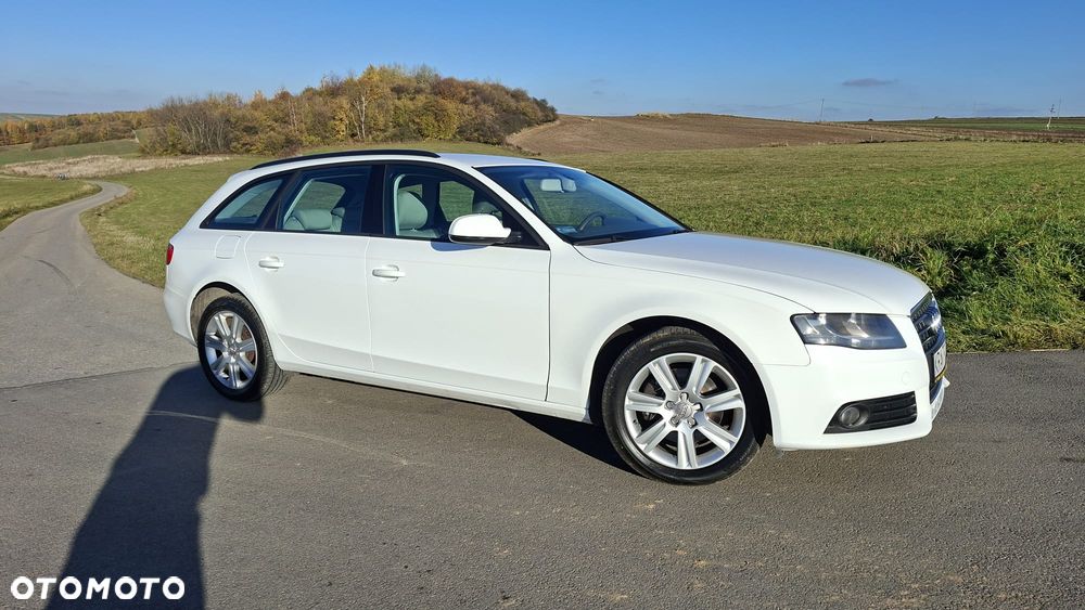 Audi A4 Avant 2.0 TDI DPF Attraction - 3