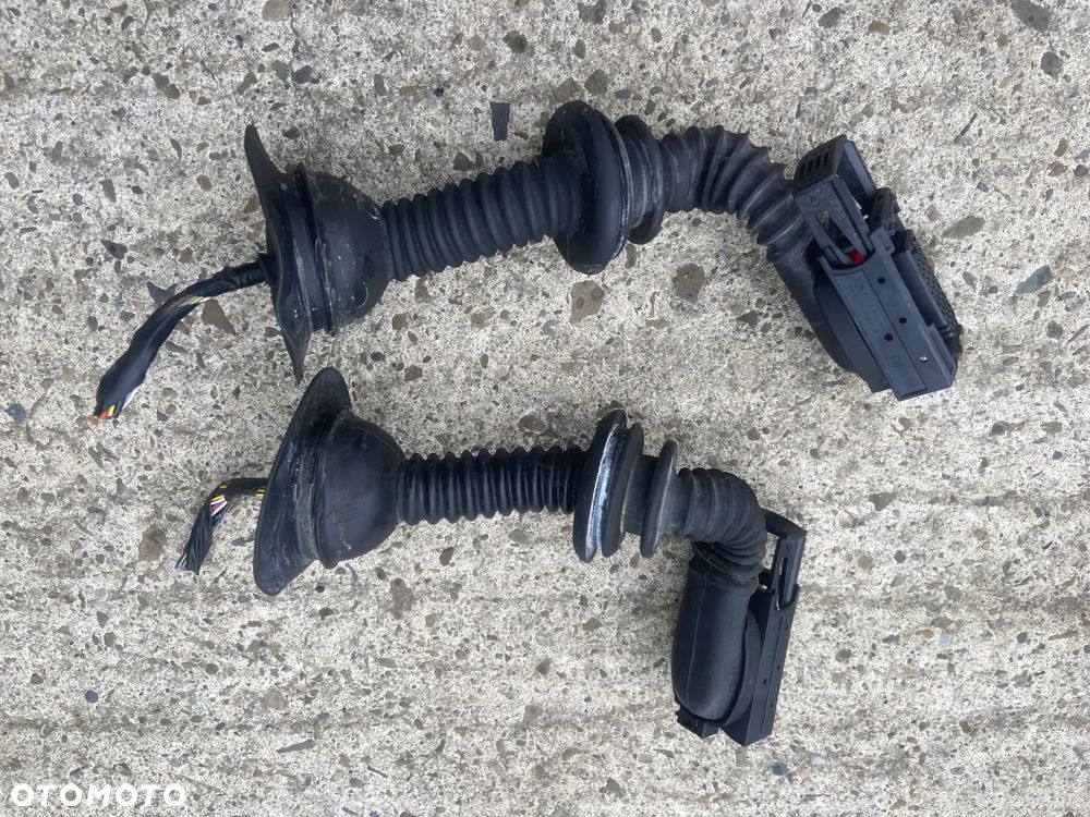 Wtyczka wiązka drzwi przednich Opel Corsa D,E Astra H Zafira B - 1