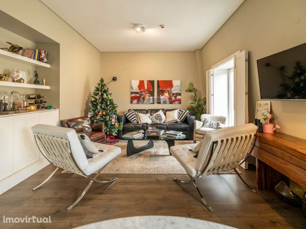 Apartamento T3 de Luxo com Garagem para Venda no Chiado, Lisboa - Grande imagem: 3/23