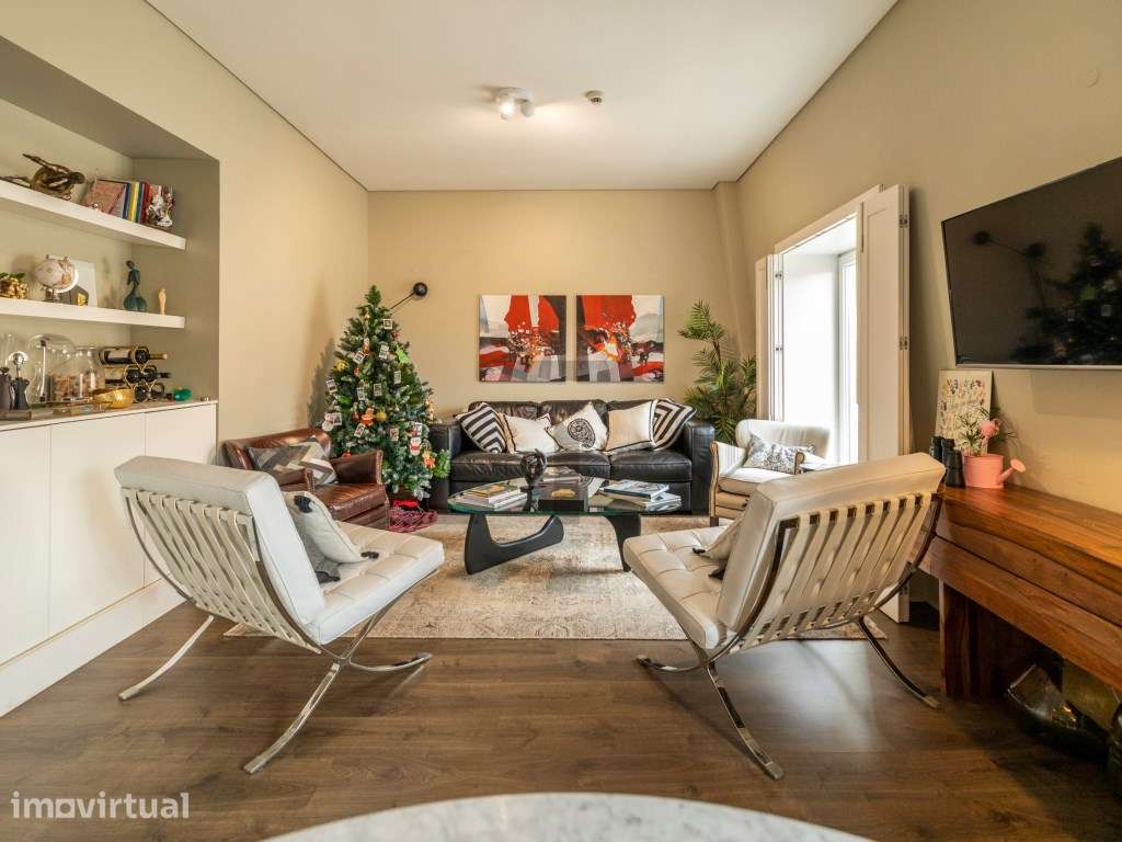 Apartamento T3 de Luxo com Garagem para Venda no Chiado, Lisboa - Grande imagem: 3/23