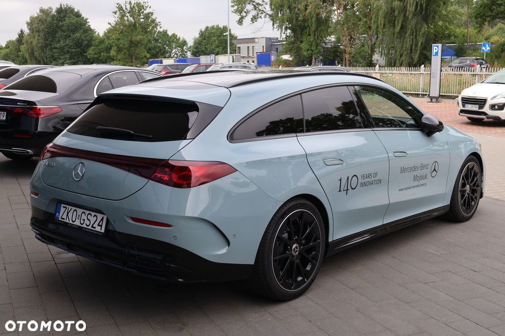 Mercedes-Benz CLA - 10