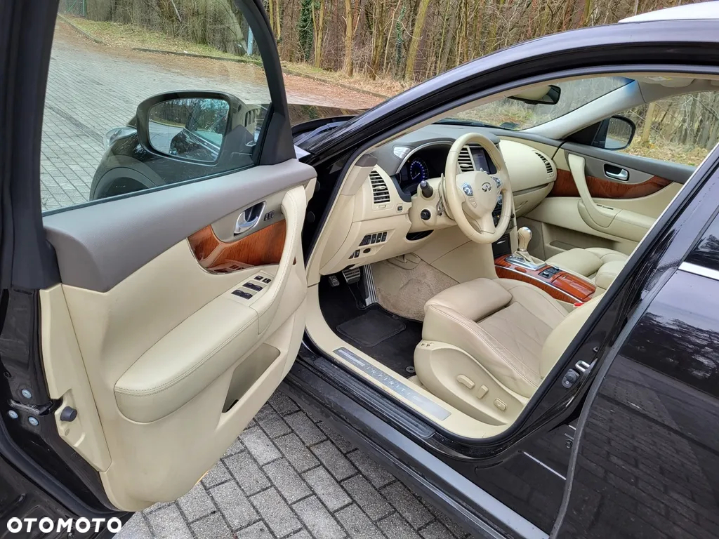 Infiniti QX70 3.0d S Premium - 13