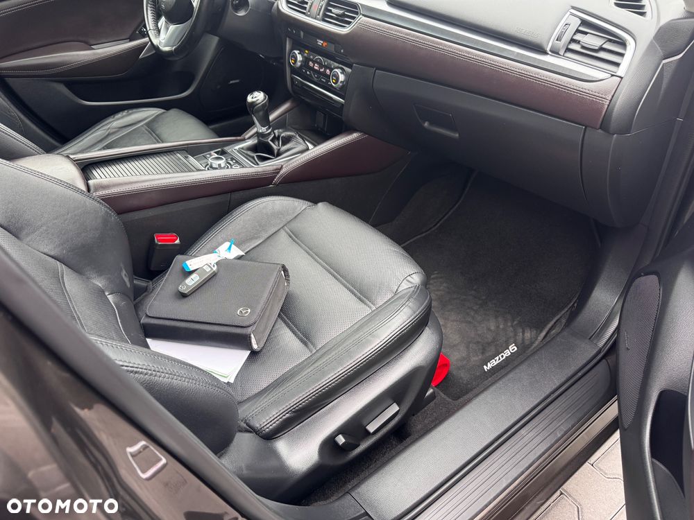 Mazda 6 SKYACTIV-D 175 i-ELOOP Sports-Line - 37