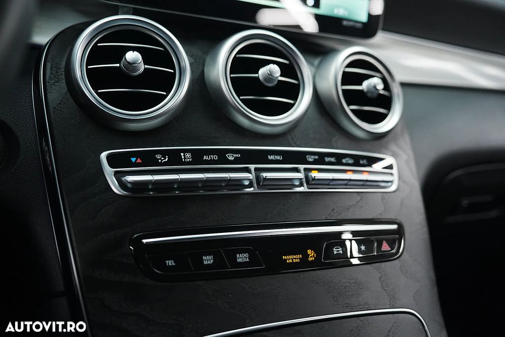 Mercedes-Benz GLC Coupe 200 d 4Matic 9G-TRONIC - 40