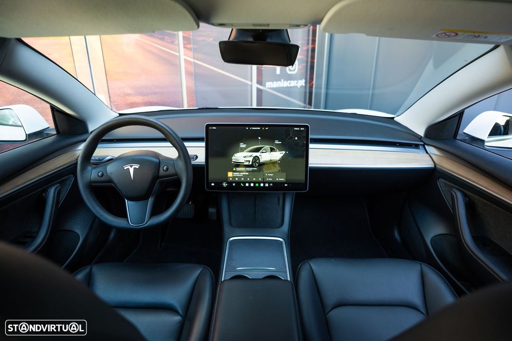 Tesla Model 3 Standard RWD - 11