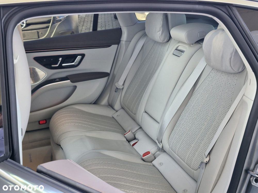 Mercedes-Benz EQS 580 107.8kWh 4-Matic AMG Line - 16
