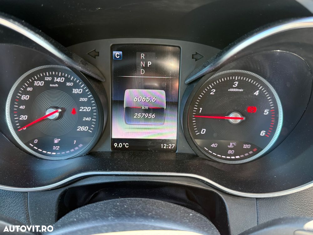 Mercedes-Benz GLC 220 d 4MATIC - 8