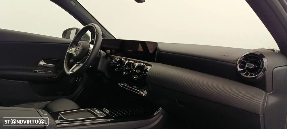 Mercedes-Benz A 250 e - 20