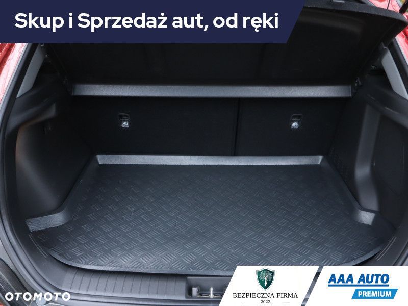 Hyundai Kona - 16