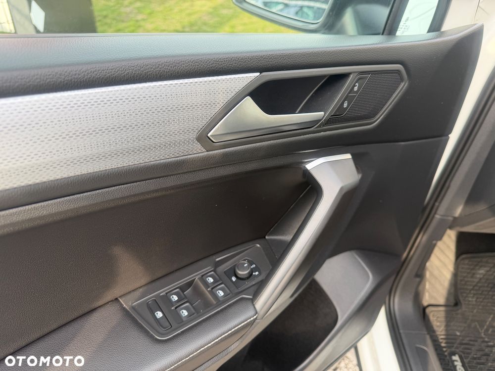 Volkswagen Tiguan Allspace - 30