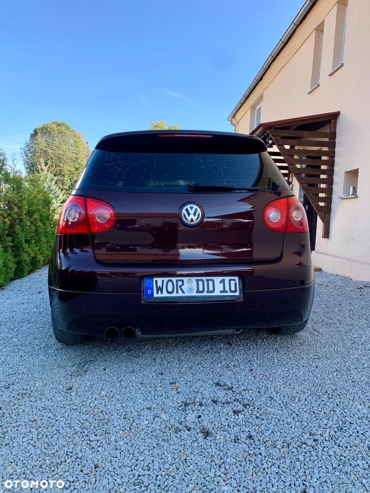 Volkswagen Golf 2.0 FSI Individual - 15