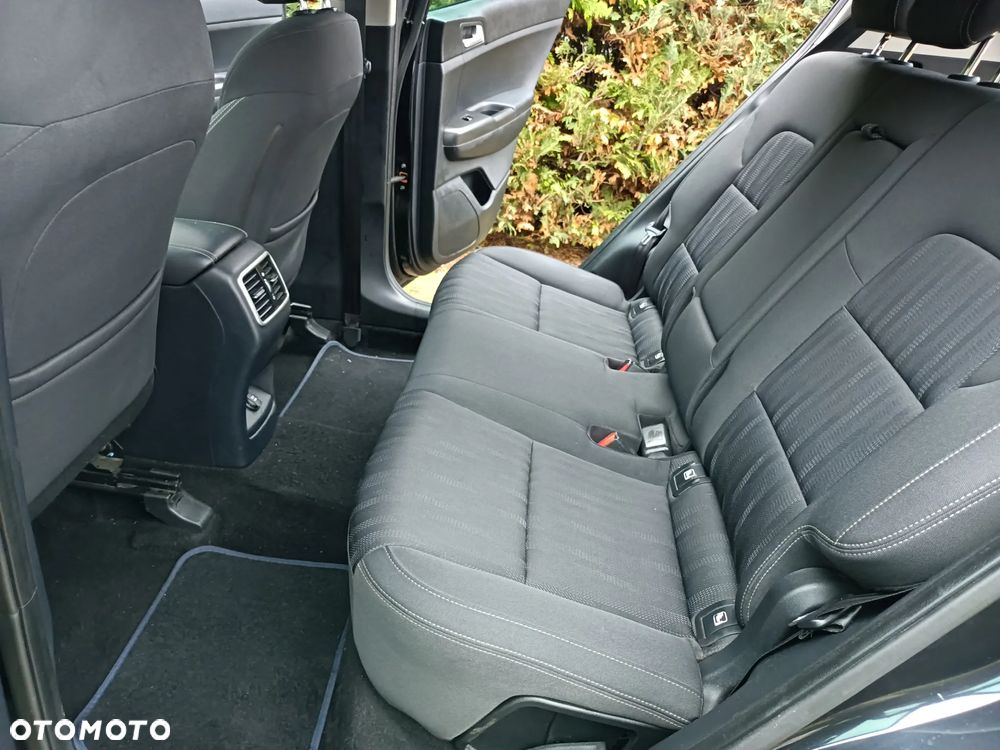 Kia Sportage 1.7 CRDI Business Line 2WD DCT - 7