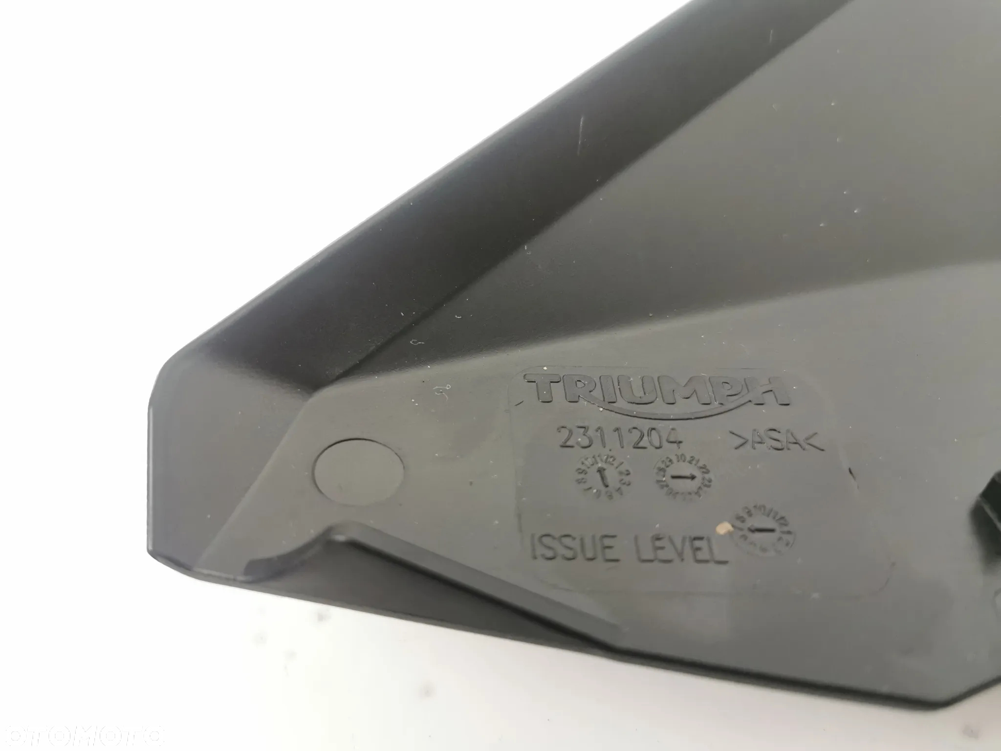 Triumph Street Triple 765RS wypełnienie boku boczku owiewki prawa 23- - 9