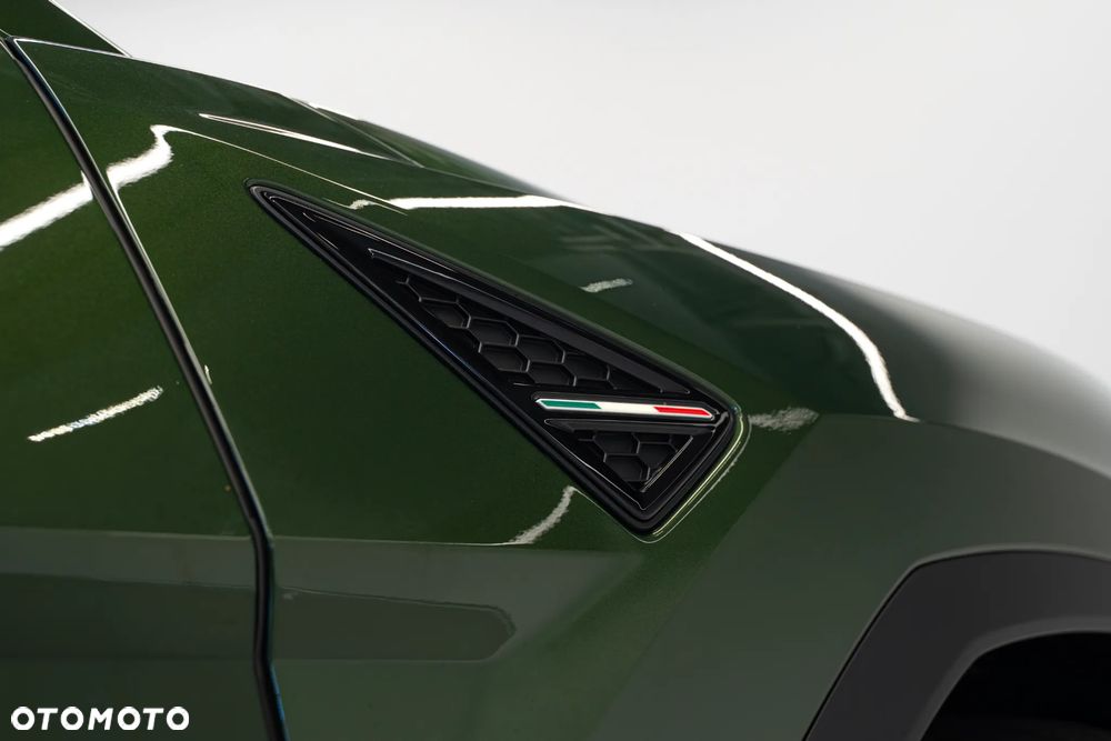Lamborghini Urus - 10